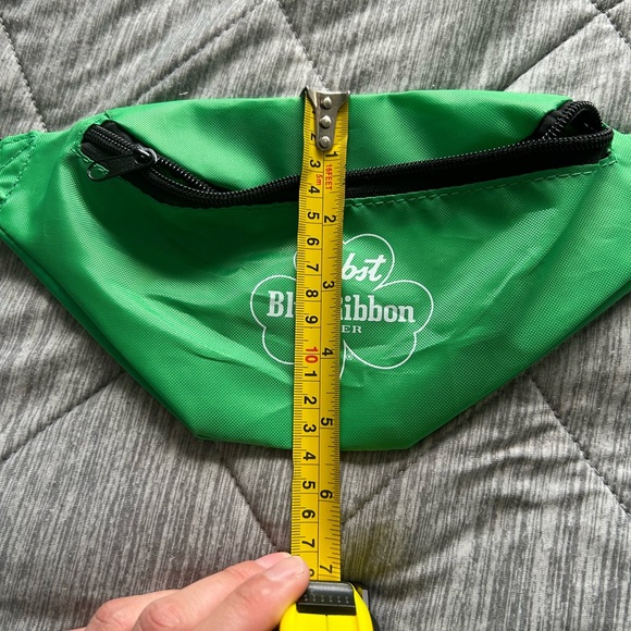 Pabst Blue Ribbon Shamrock Fanny Pack/Belt Bag - Picture 6 of 7